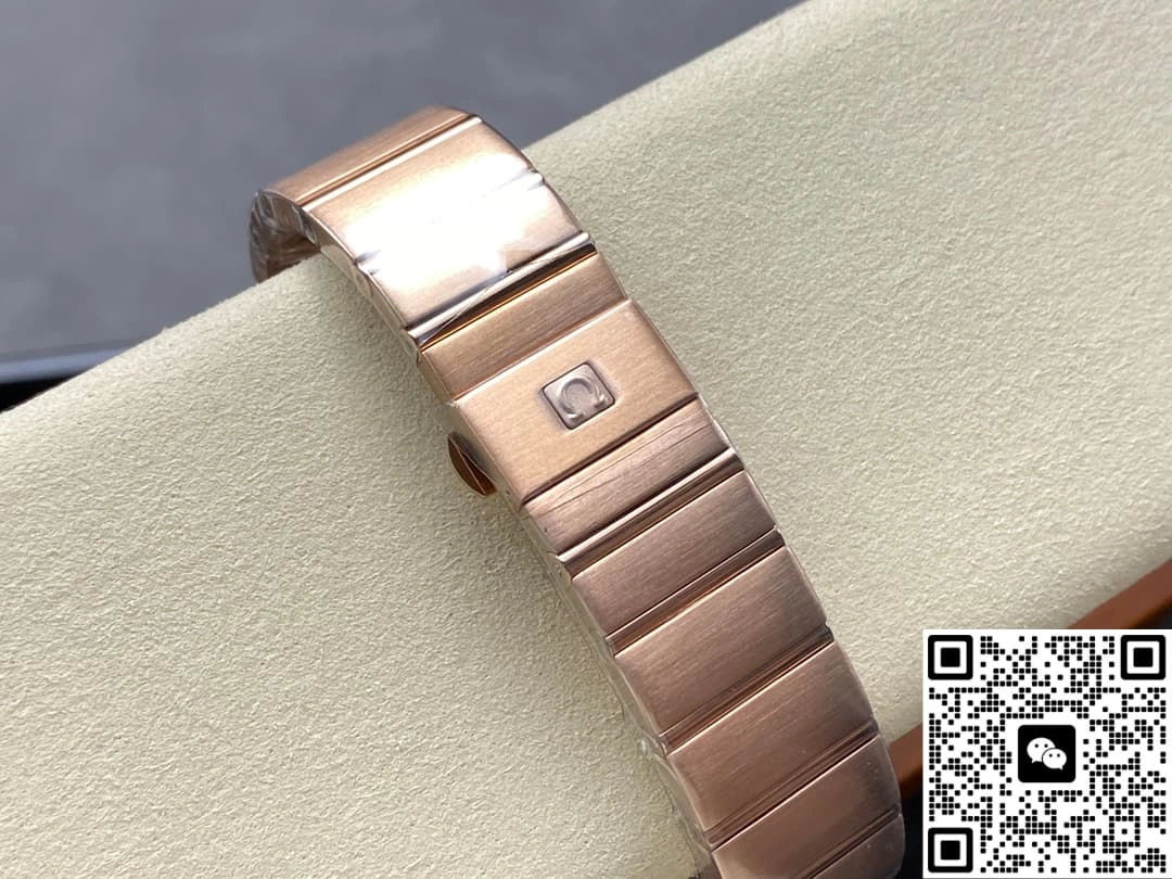 OM Factory Omega 123.50.38.22.02.001 1:1 Best Edition Replica Watch